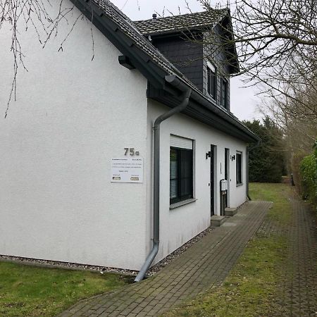 Seestr 75 A Haus B Rechts Zingst Bagian luar foto