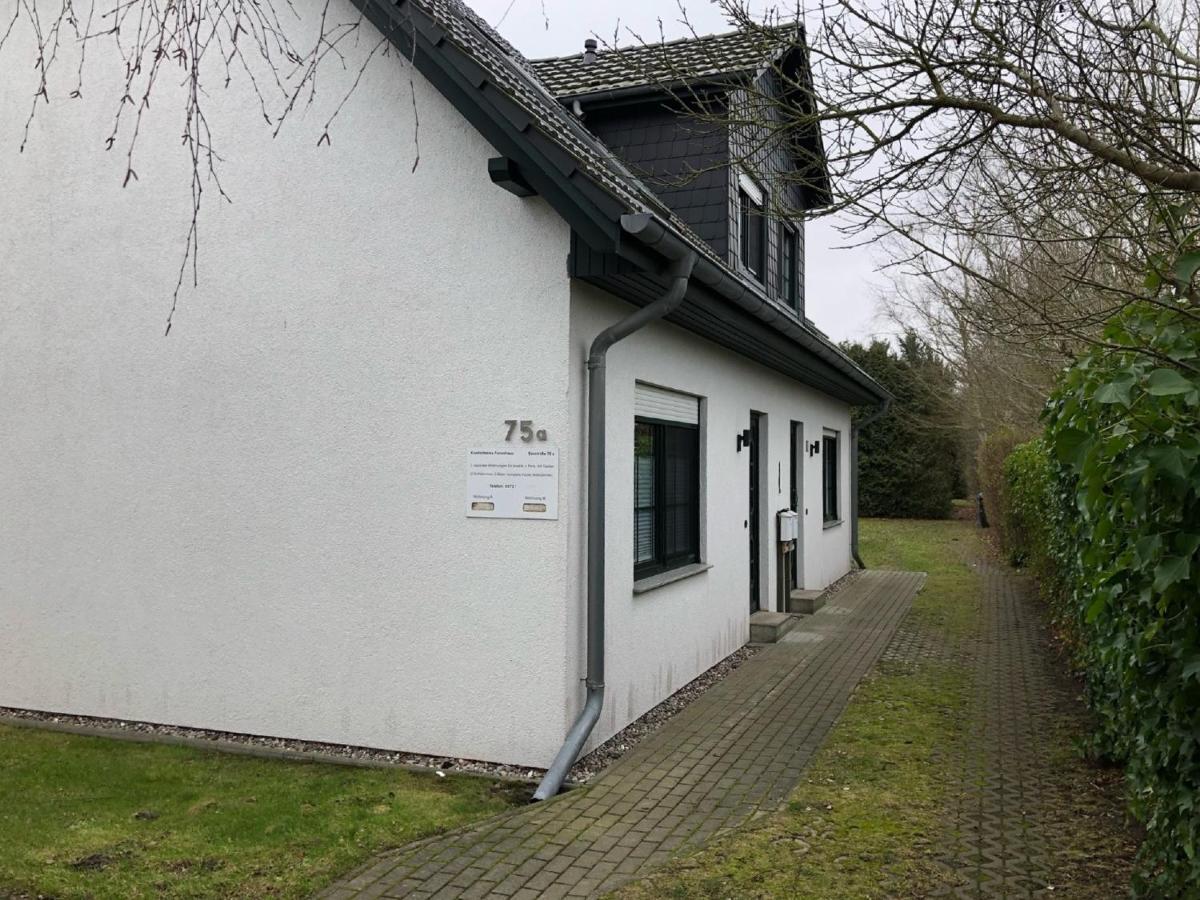 Seestr 75 A Haus B Rechts Zingst Bagian luar foto